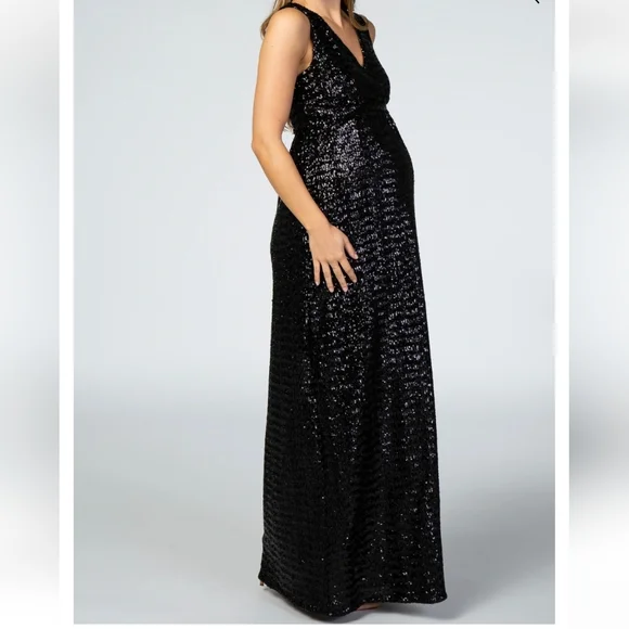 Pinkblush Black Sequin V-neck Sleeveless Maternity Gown - Picture 3 of 5